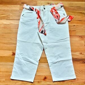 Living Planet Capri Jeans Pants Scarf Belt 8
